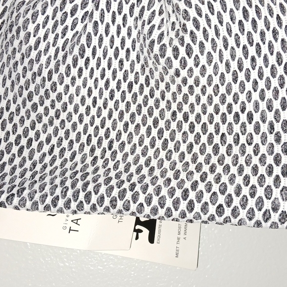 Pants - Picture 5 of 8